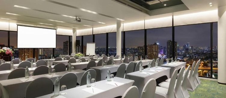 Фото отеля ibis Styles Bangkok Sukhumvit Phra Khanong