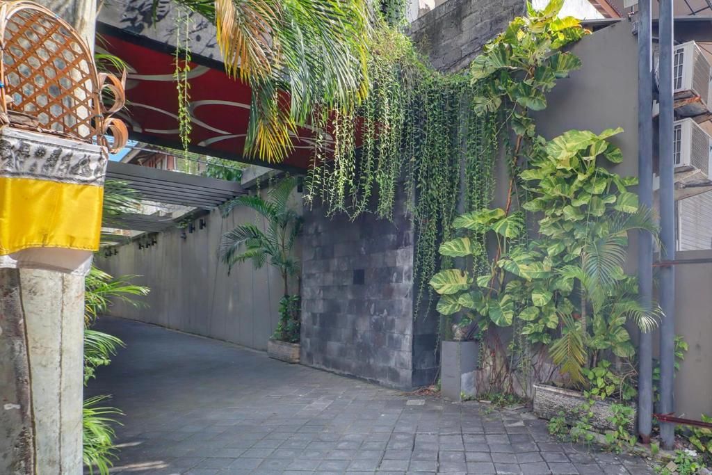 Palette Hotel Seminyak фото 26