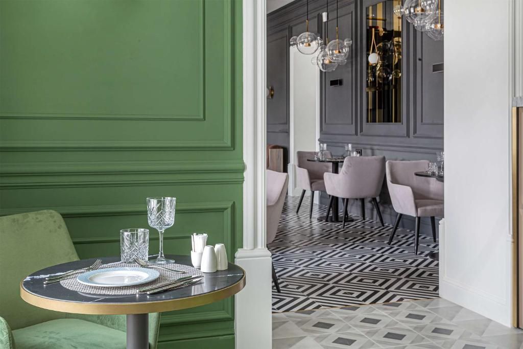 The Basilian Minsk, Curio Collection By Hilton фото 26