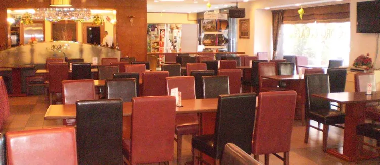 Фото отеля Corona Inn Hotel