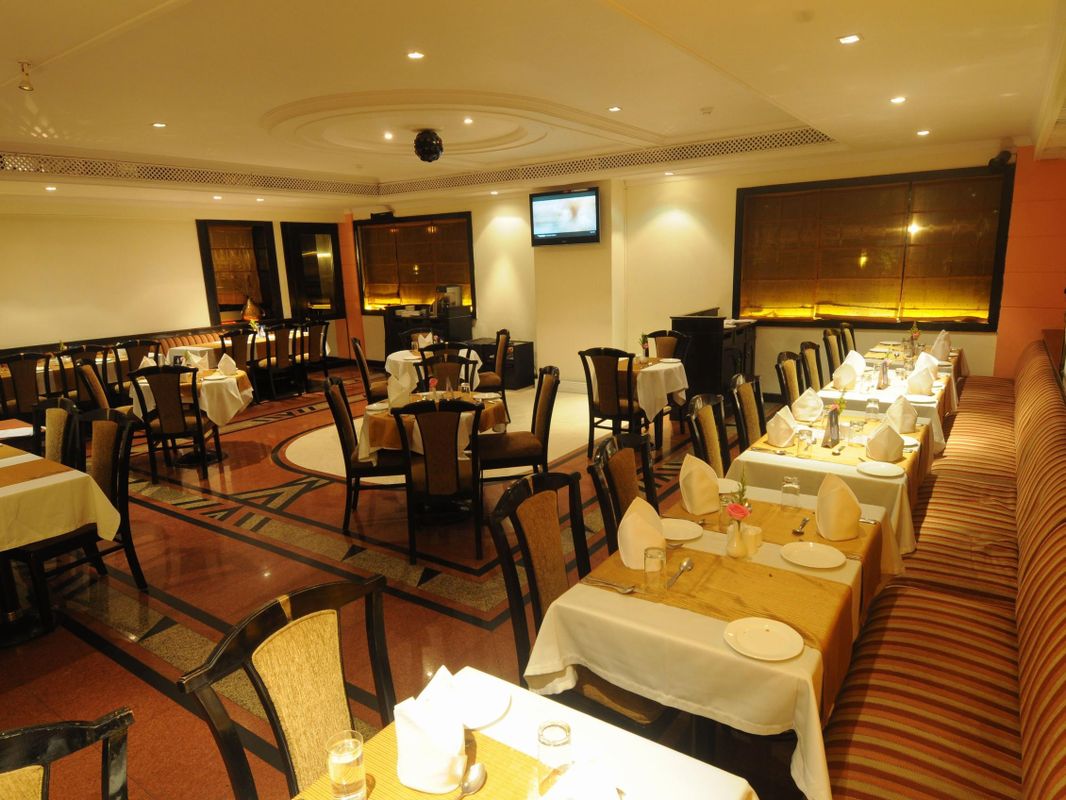 Fariyas Hotel Mumbai фото 4