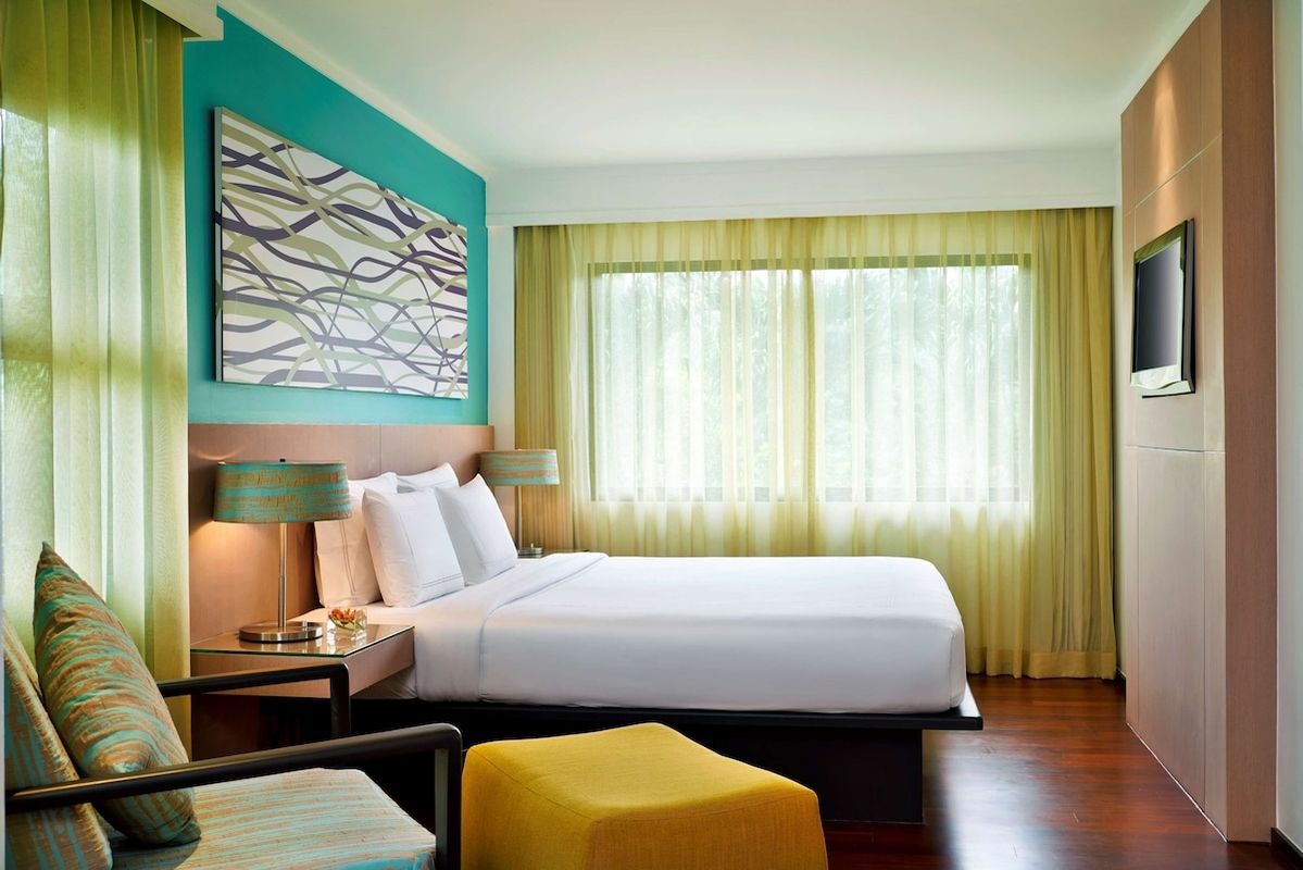 Radisson Resort & Suites Phuket фото 45