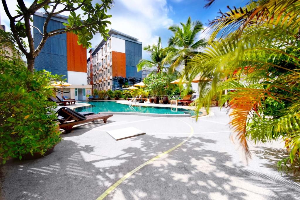 Andatel Grande Patong Phuket фото 16