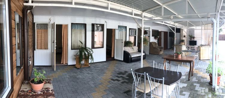 Фото отеля Гостевой дом «Юлия»