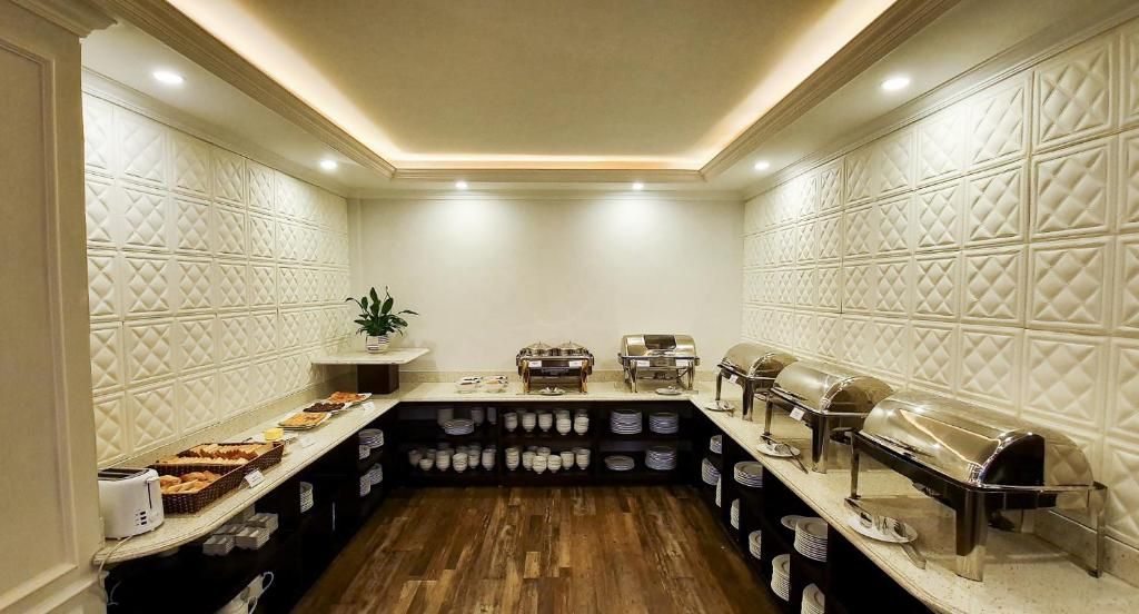 Ngoc Lan Hotel фото 2