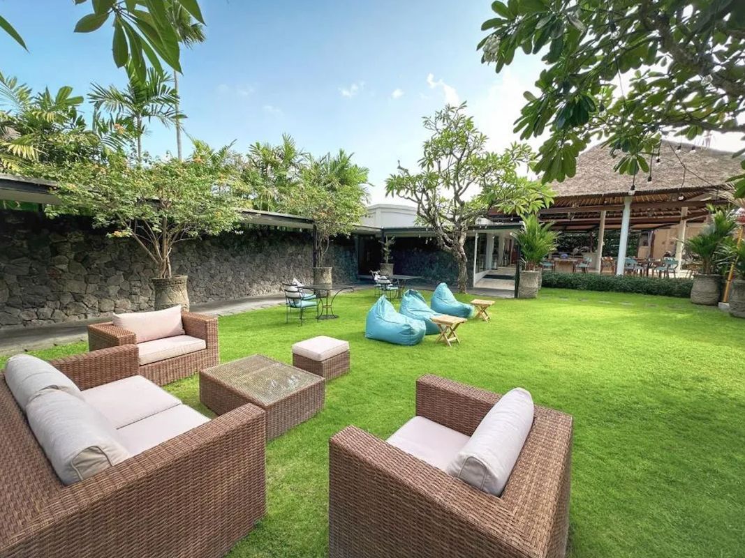 Impiana Private Villas Seminyak фото 12