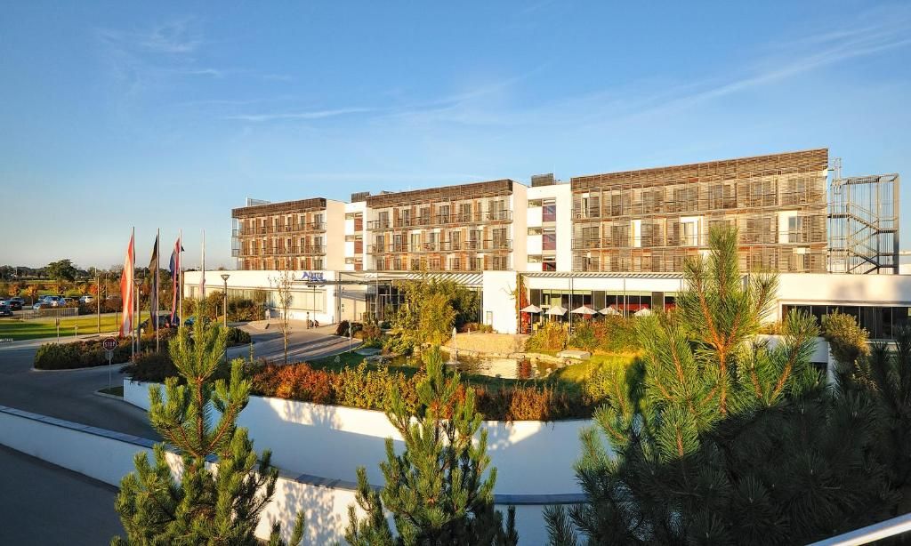 Hotel & Therme Laa An Der Thaya фото 3