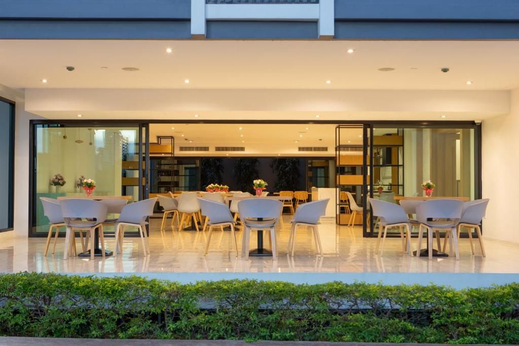 Fourium Pattaya Hotel & Serviced Residence фото 7