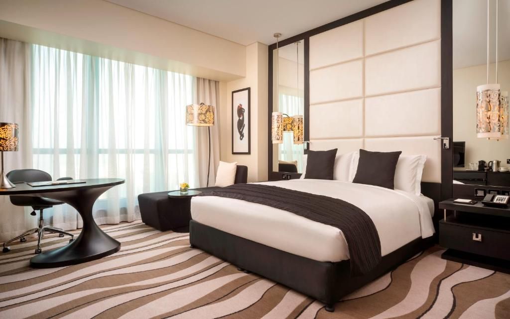 Sofitel Abu Dhabi Corniche фото 2