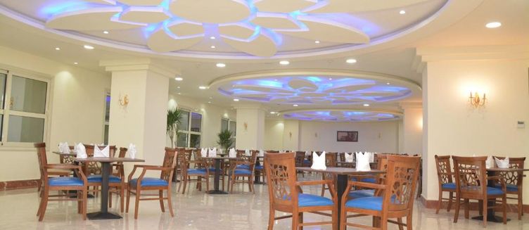 Фото отеля Rehana Plaza