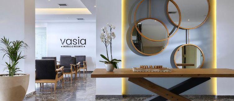 Фото отеля Vasia Royal