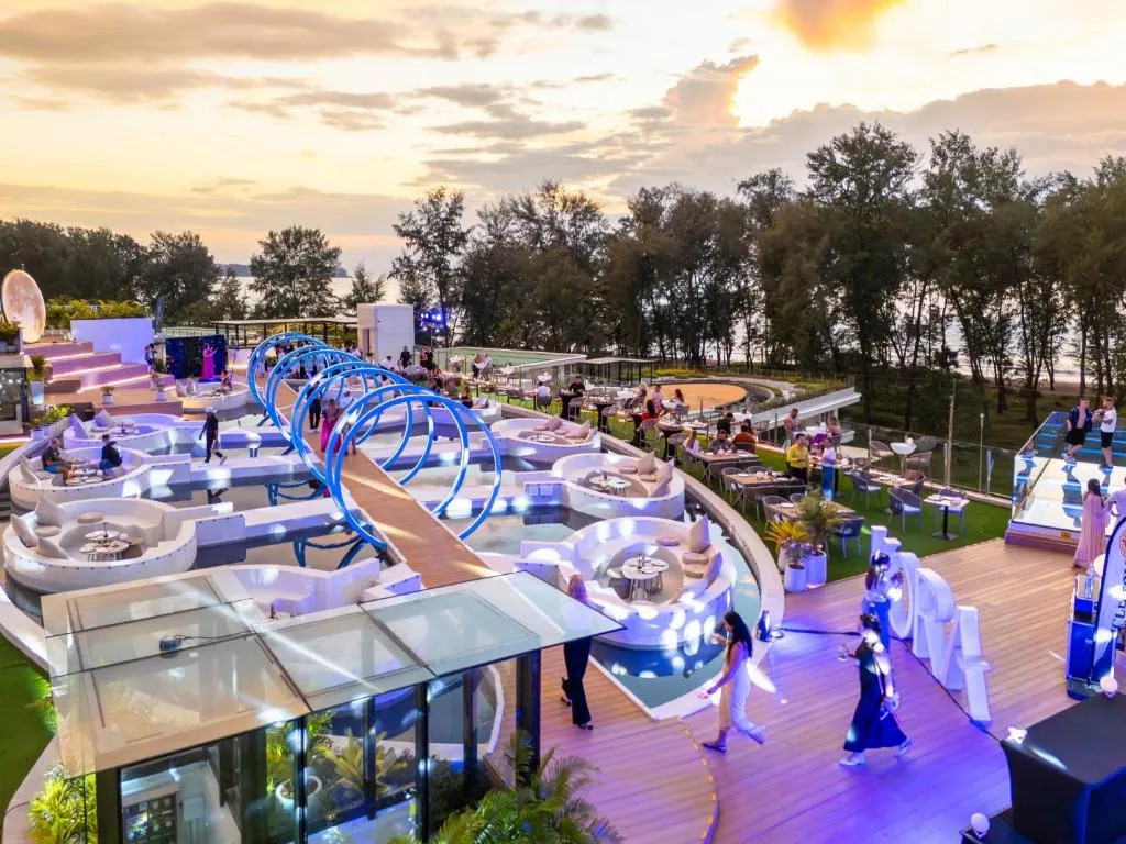 Kora Beach Resort Phuket фото 87