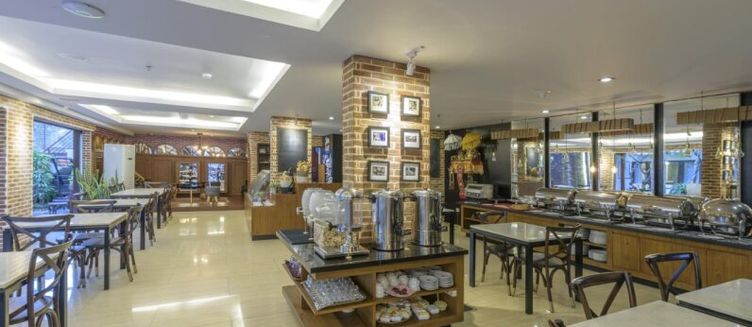 Фото отеля d'primahotel Seminyak