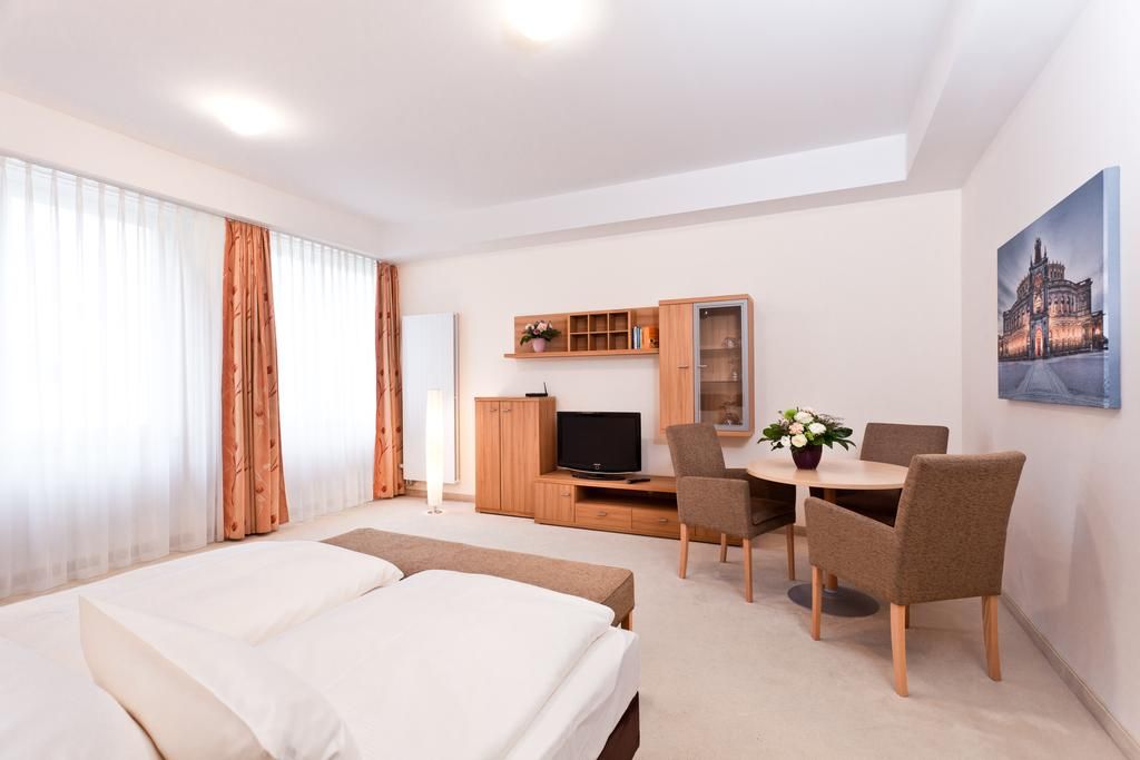 Апарт-отель «Neumarkt Aparthotel» фото 19