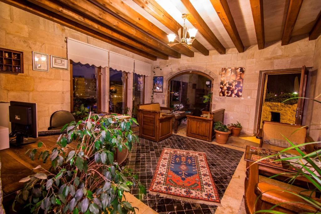 Elegance Cave Suites фото 3