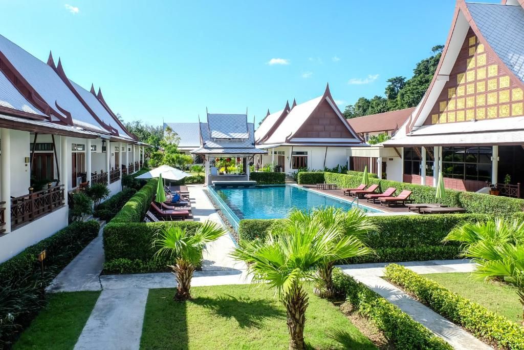 Bhu Tarn Koh Chang Resort & Spa фото 0