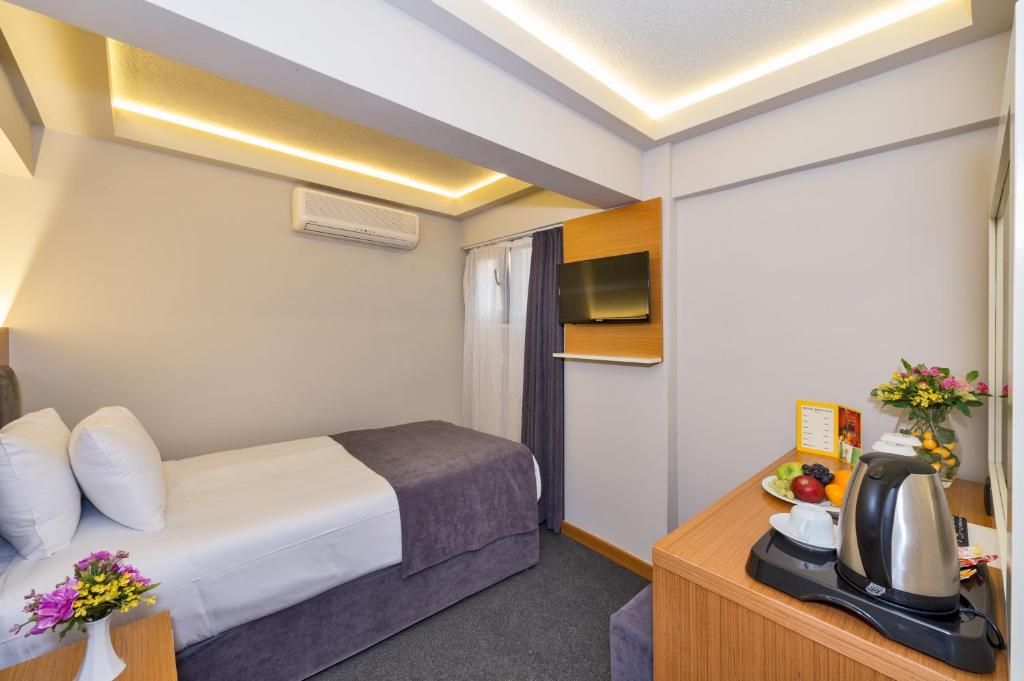 Bergama Hotel фото 1
