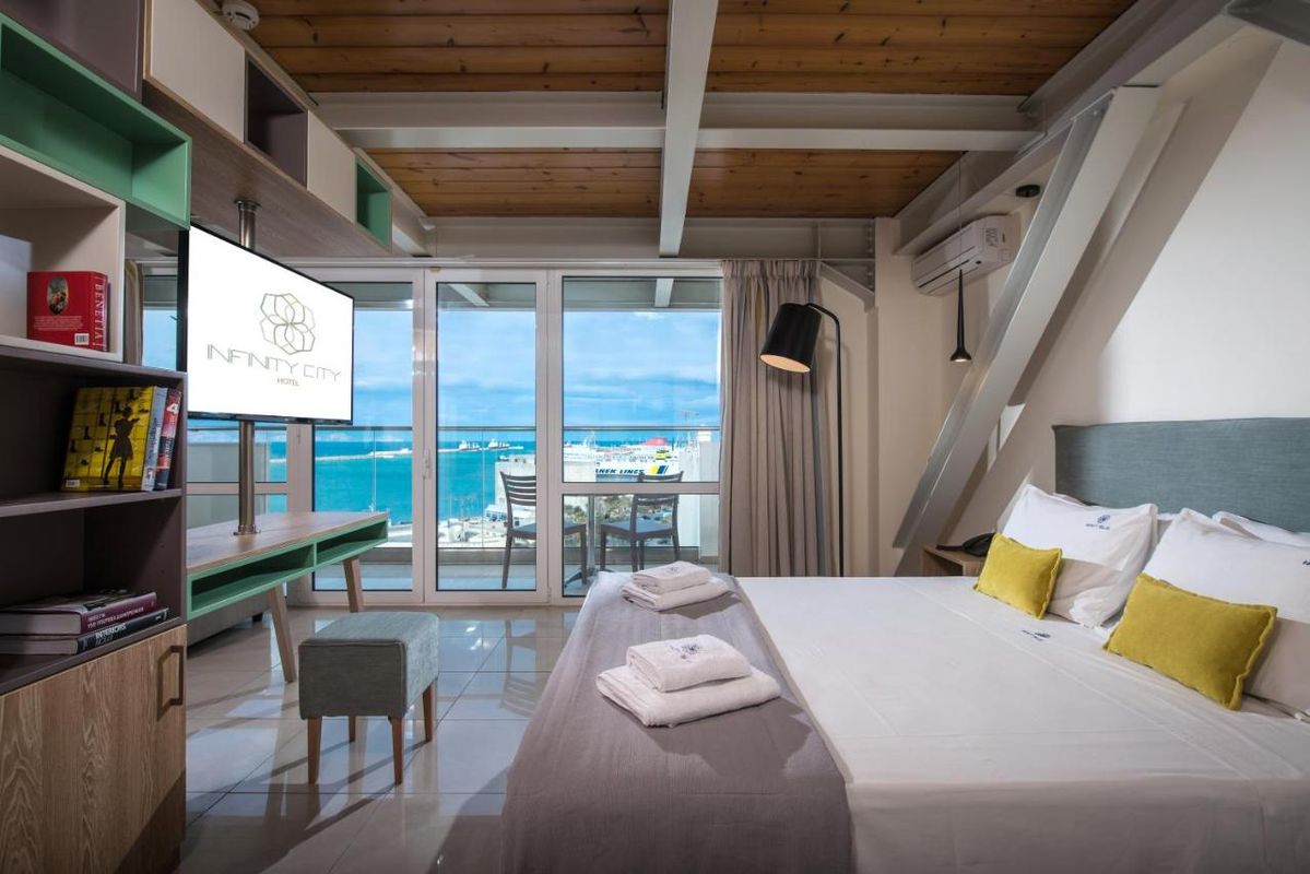 Infinity City Boutique Hotel фото 3