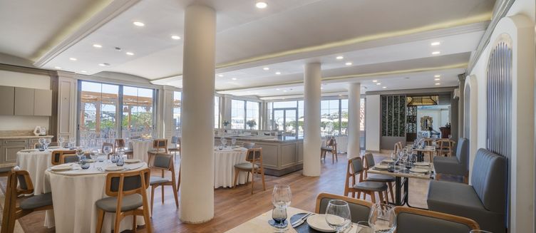 Фото отеля Elementa Luxury Boutique Hotel (Adults Only)