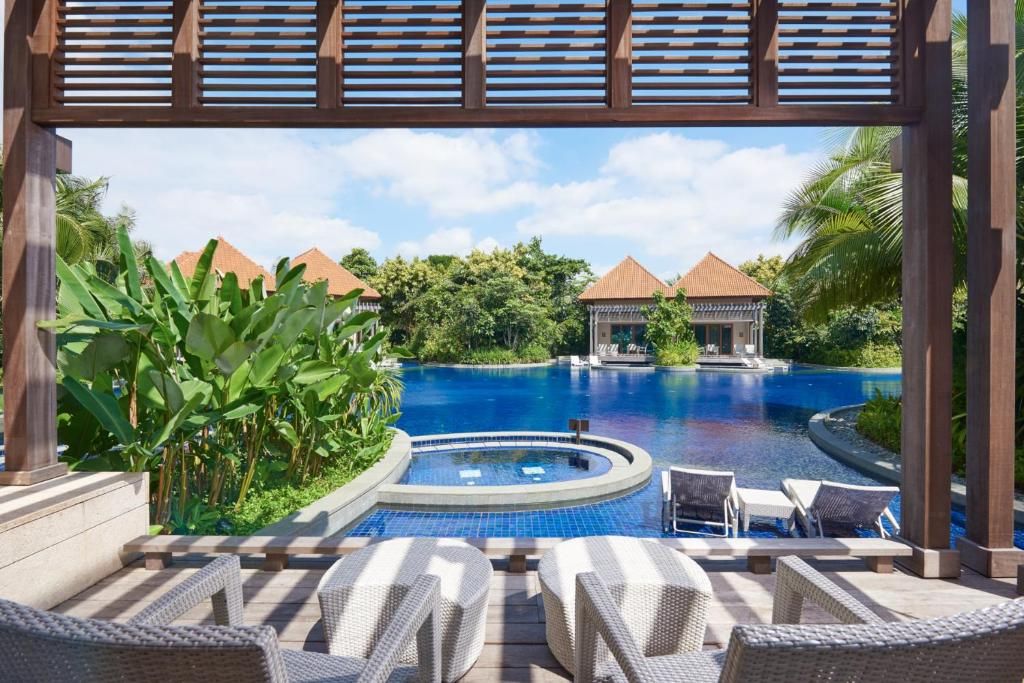 Resorts World Sentosa - Beach Villas фото 36