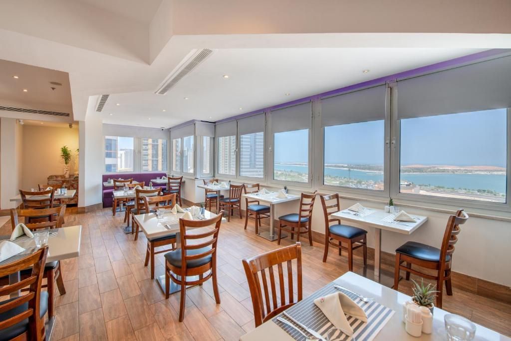Hawthorn Suites by Wyndham Abu Dhabi City Center фото 28