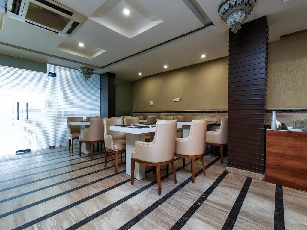 OYO 9011 Hotel Lohmod фото 4
