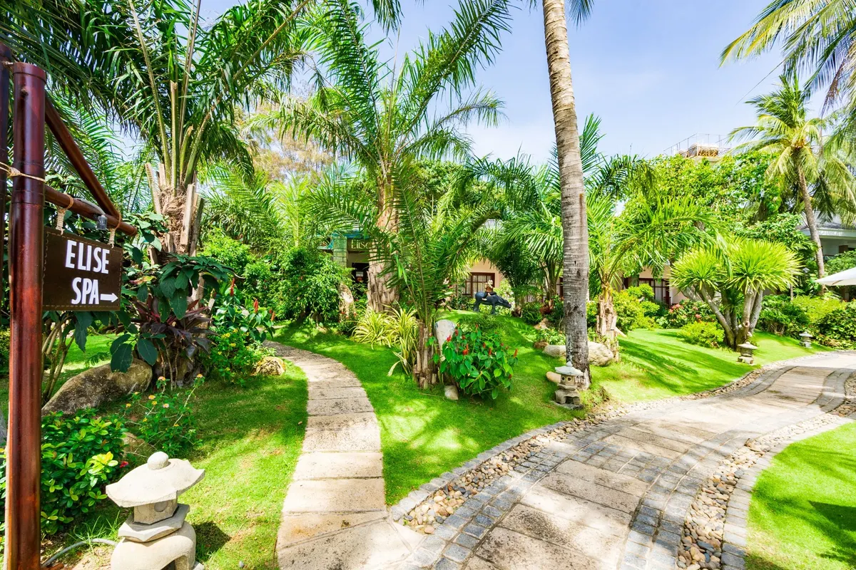 Hoang Ngoc Beach Resort фото 27