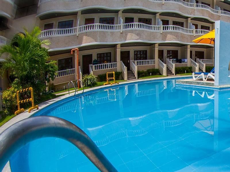 Real Maris Resort and Hotel фото 7
