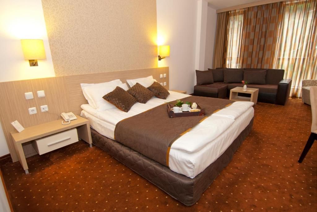 Radina's Way Hotel фото 22
