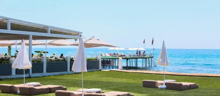 Фото отеля Banana Beach Hotel
