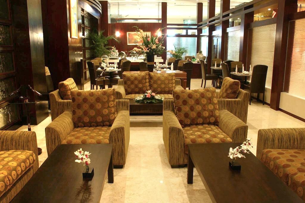 Grand Seasons Hotel фото 4