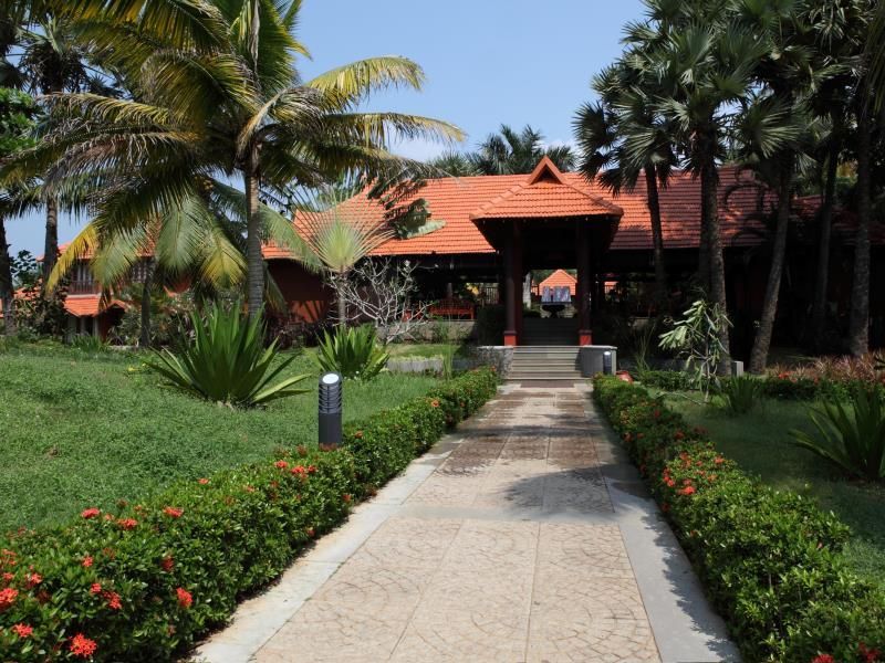 Poovar Island Resort фото 20