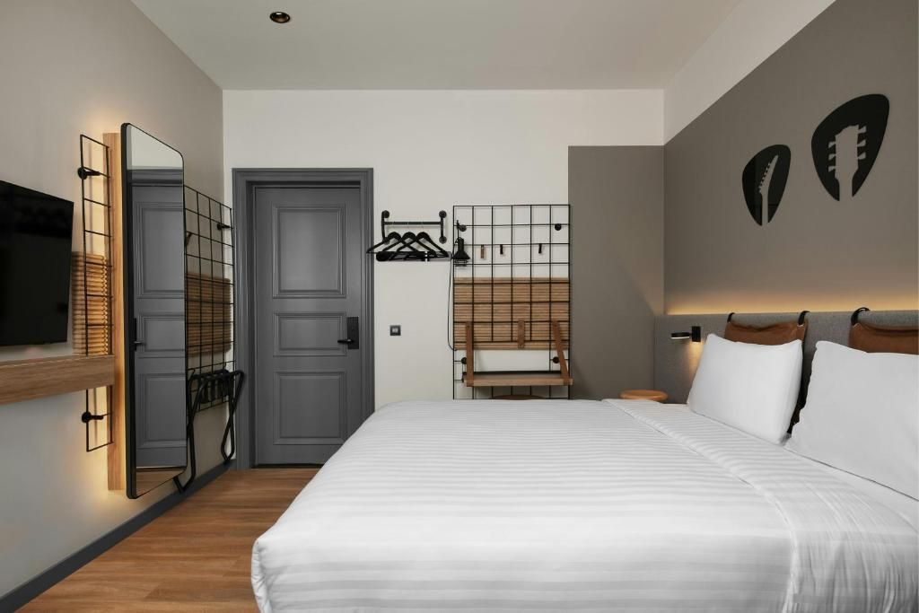 Moxy Istanbul Beyoglu фото 2