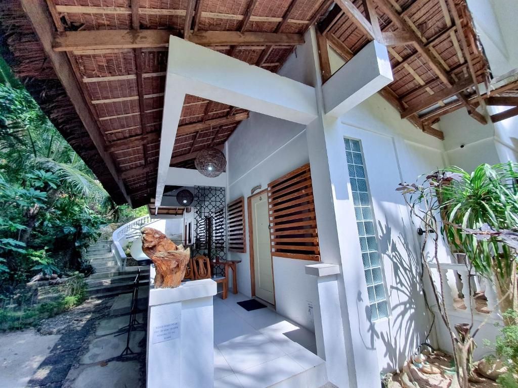 Гостиница «Cocoloco Boracay Beach Resort» фото 31