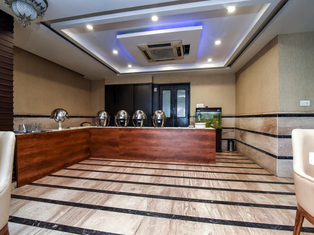 OYO 9011 Hotel Lohmod фото 5