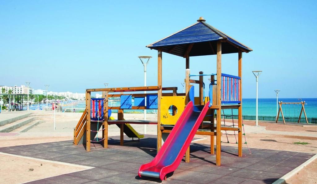 Silver Sands Beach Hotel фото 49