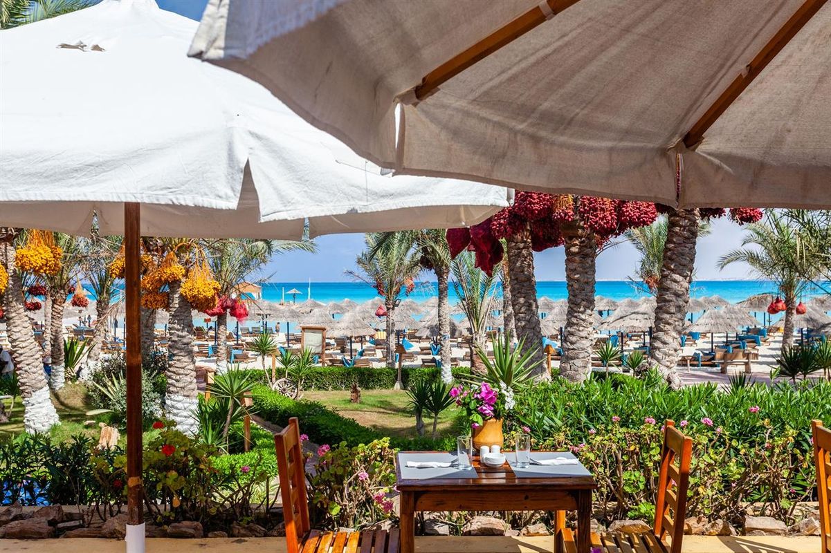 Carols Beau Rivage Martrouh фото 13