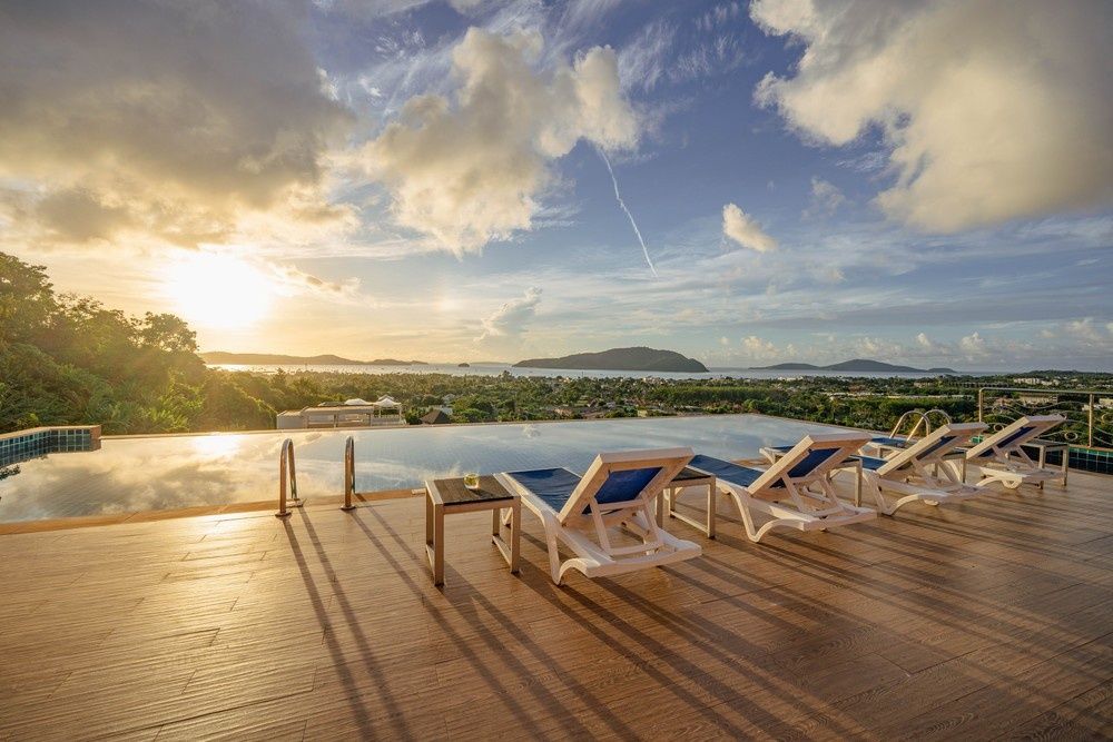 The View Rawada Phuket фото 6