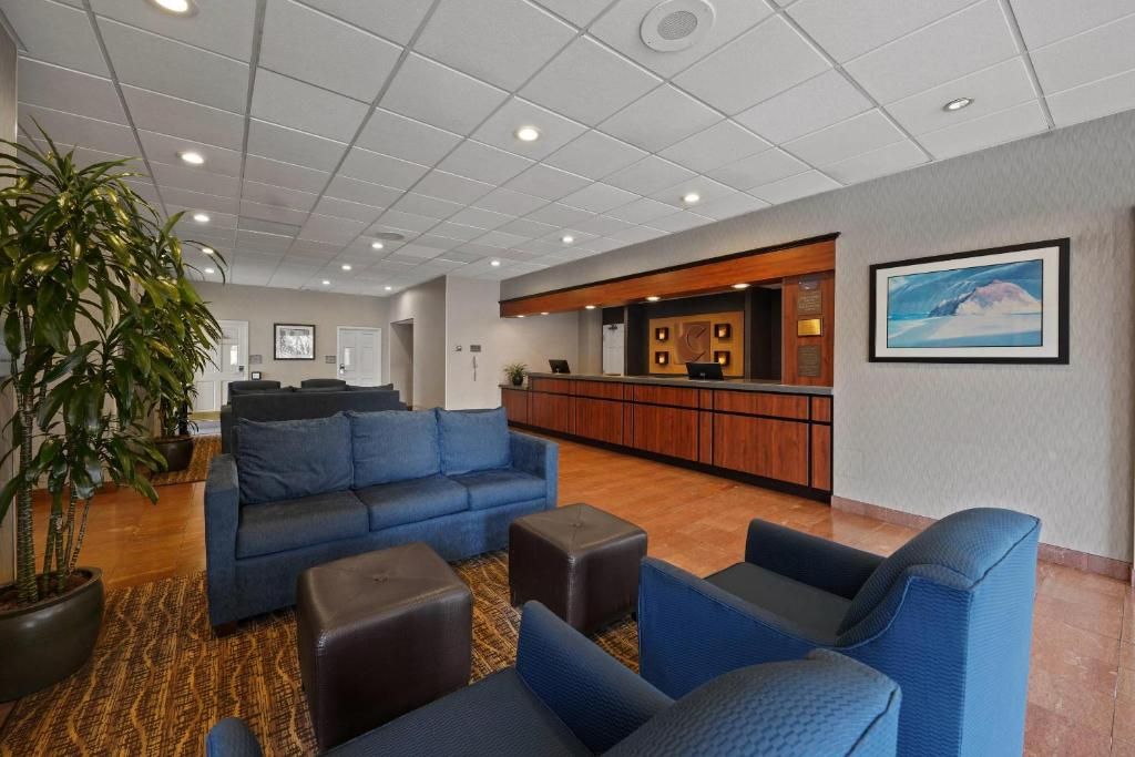 Comfort Inn By the Bay фото 29