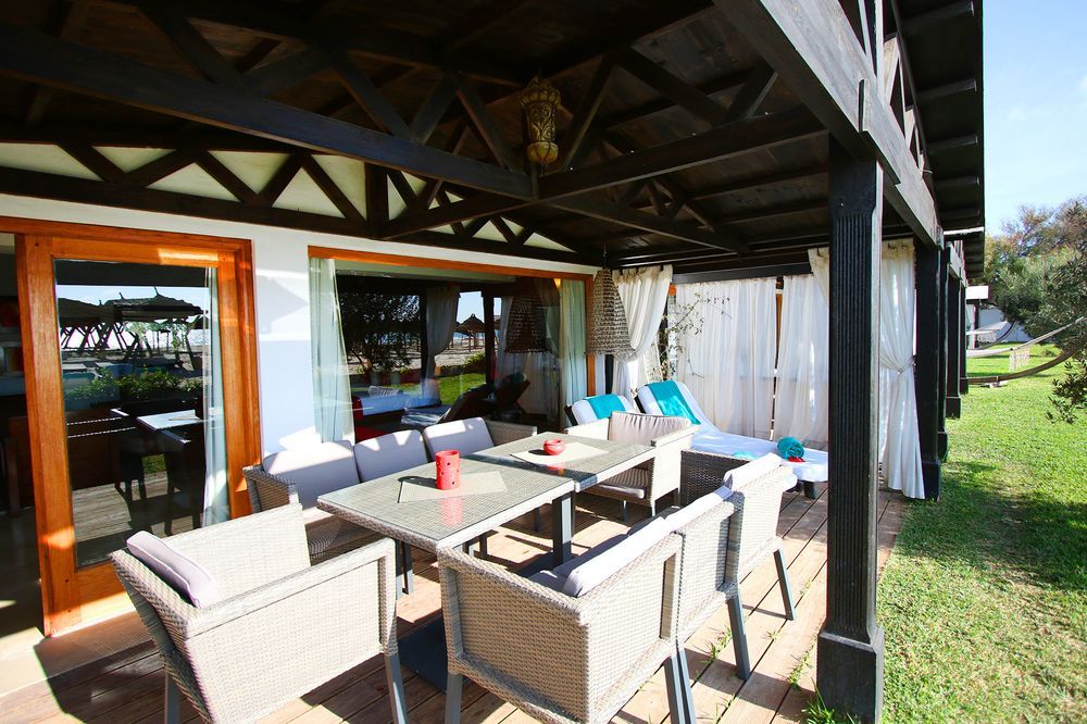 The Orangers Beach Resort and Bungalows фото 60