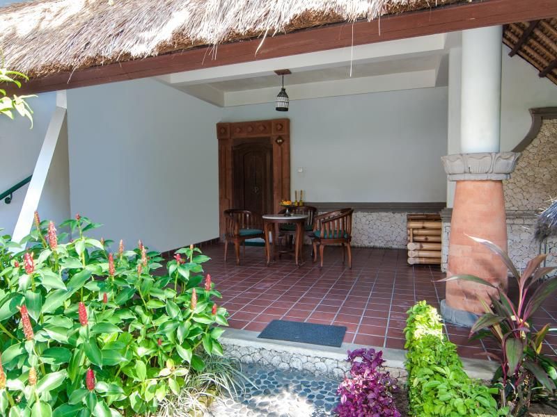 Sativa Sanur Cottages фото 13