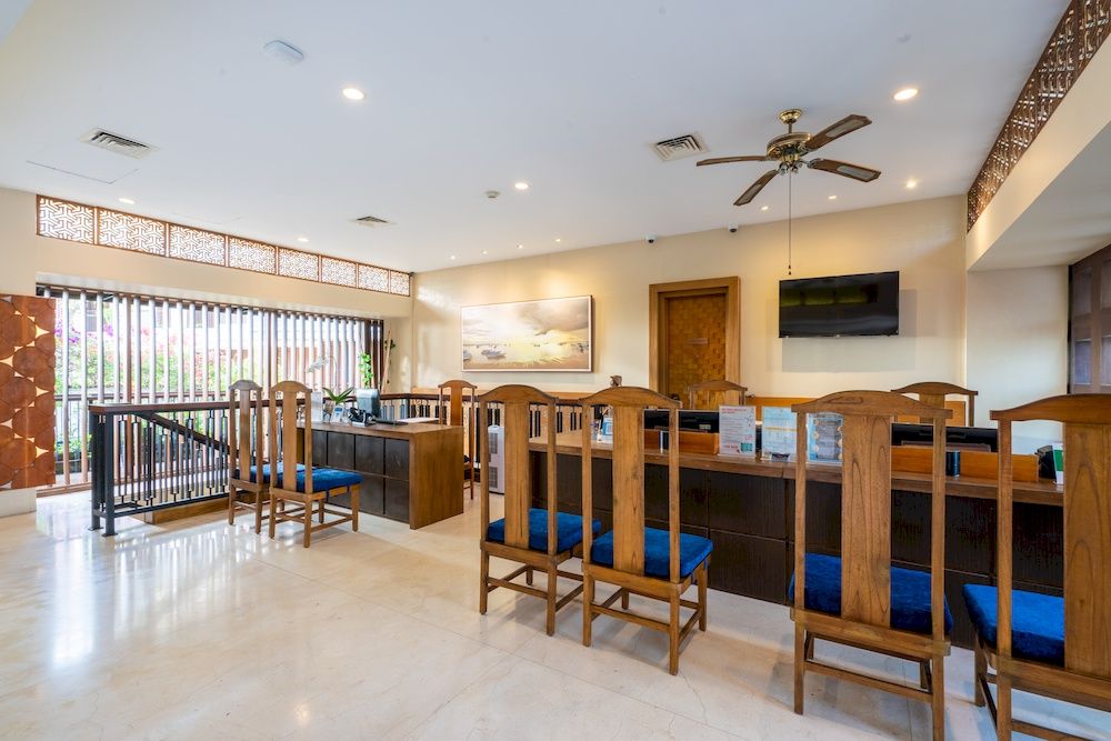 Vouk Hotel & Suites фото 41