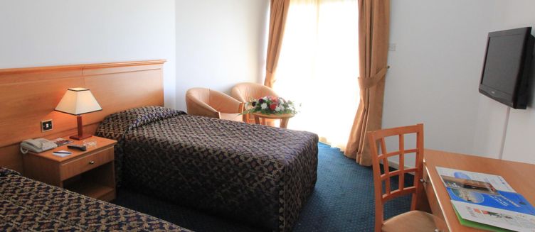Фото отеля Beach Hotel Sharjah