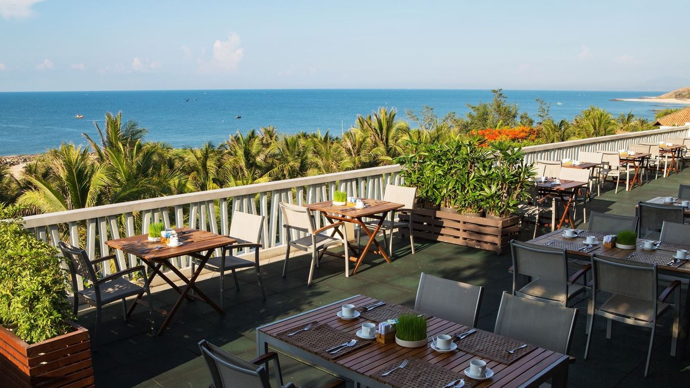 The Cliff Resort and Residence фото 16