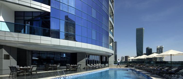 Фото отеля Radisson Blu Hotel Dubai Waterfront