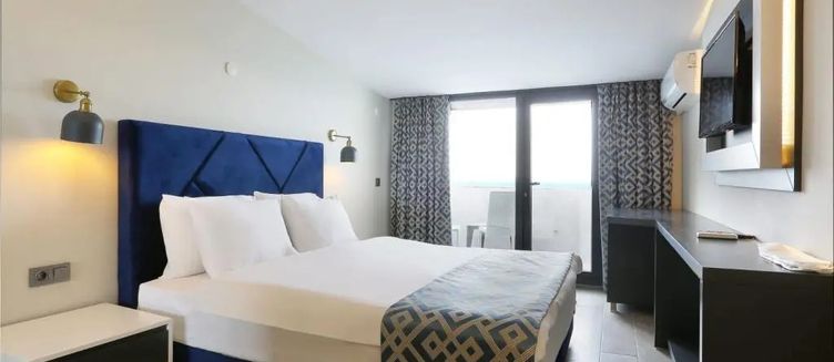 Фото отеля Urla Pera Hotel