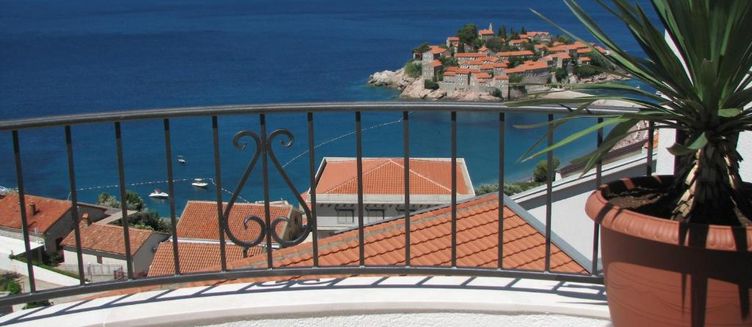 Фото отеля Apartments Leut