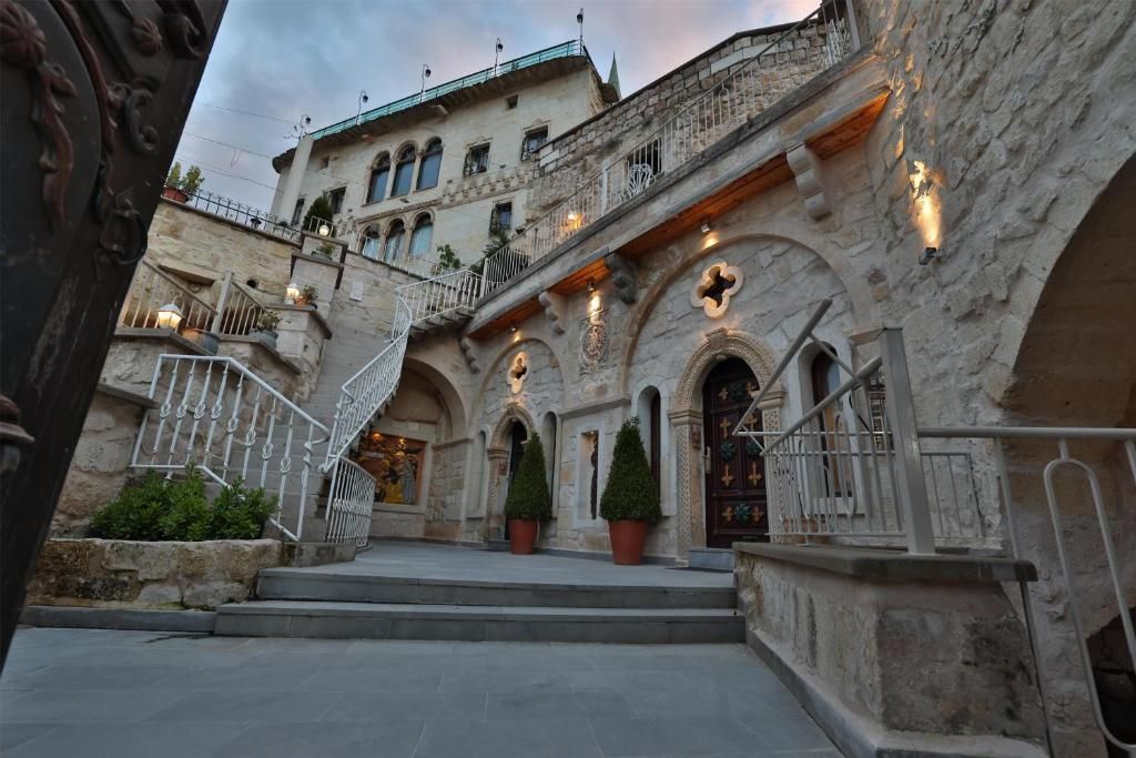 Elika Cave Suites фото 24