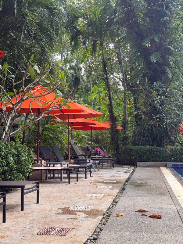 Nai Yang Beach Resort & Spa фото 39