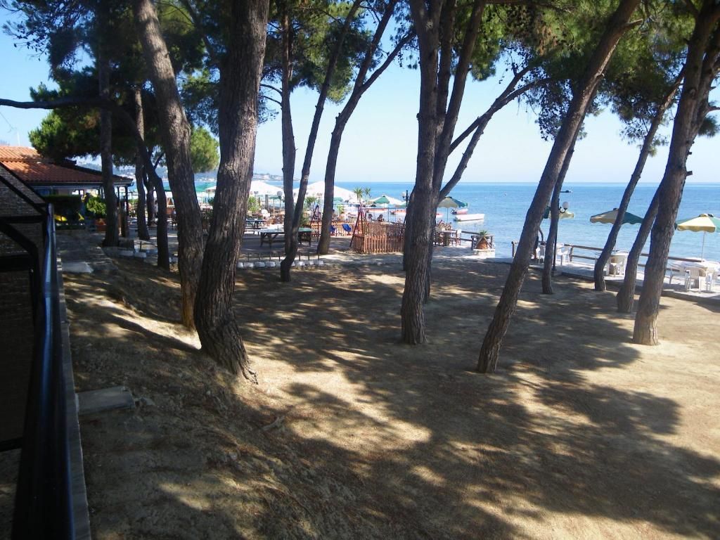 Castello Beach Hotel фото 4